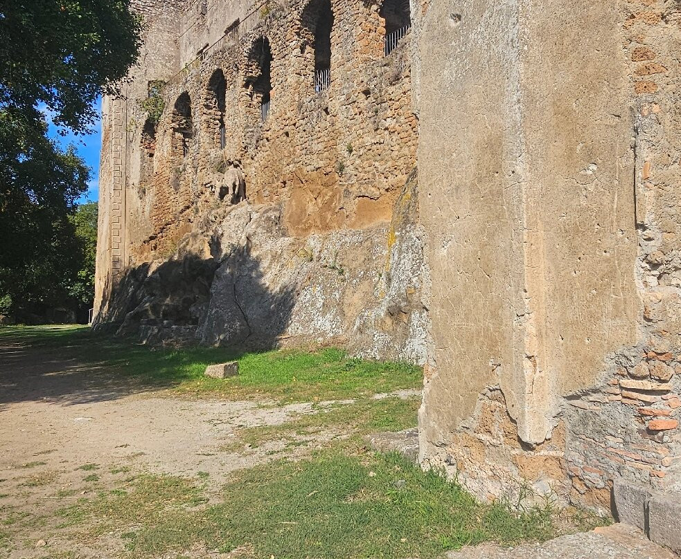 Antica Monterano-Canale Monterano必去景点