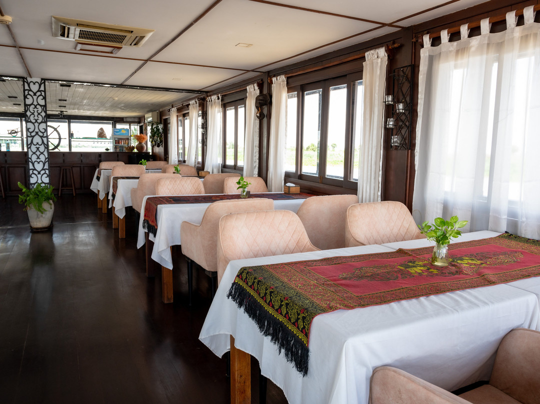 Neang Neakii Cruises-金边必去景点