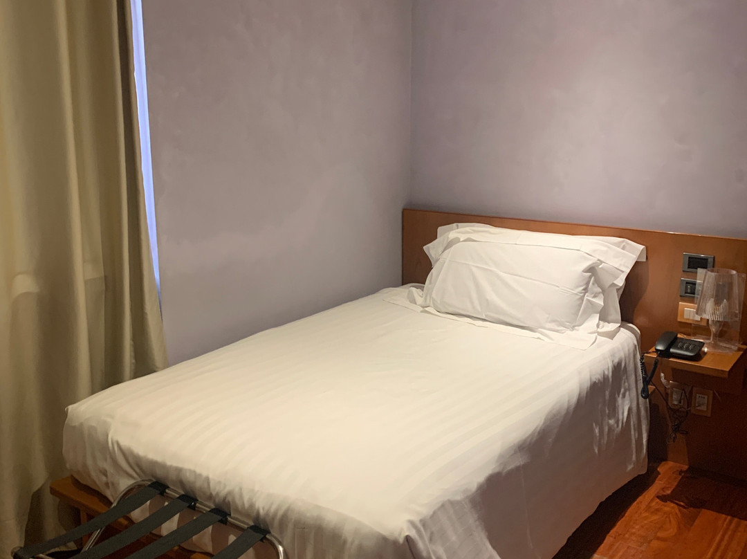 切萨雷酒店主图