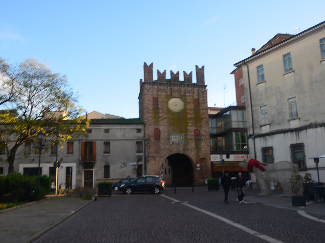 Porta San Bortolo-罗维戈必去景点