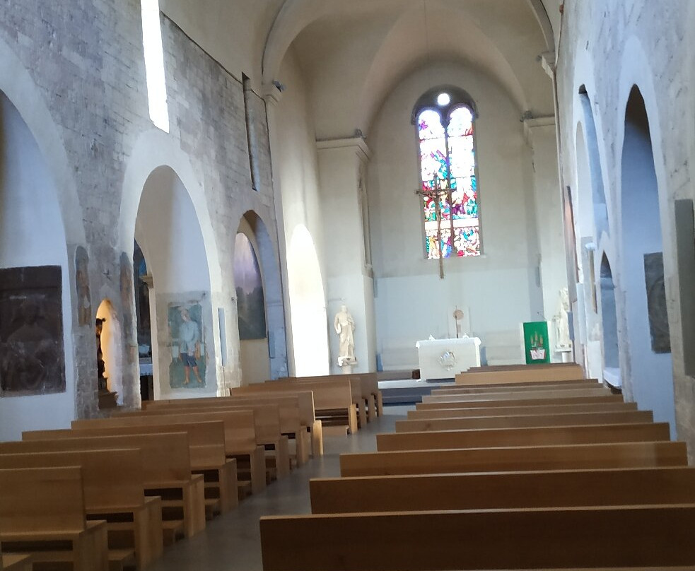 Chiesa di Santa Maria Infraportas-福利尼奥必去景点