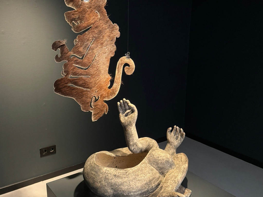 Museum van Bommel van Dam-芬洛必去景点