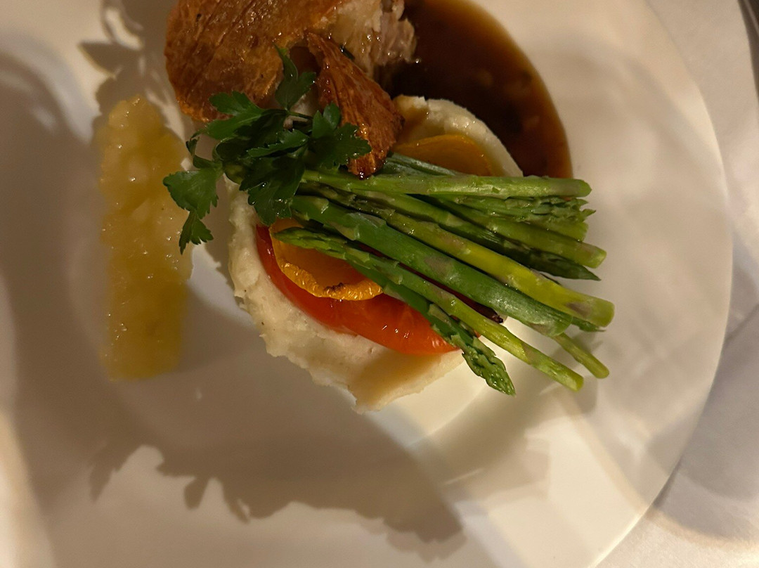 The Greyhound at Hever主图