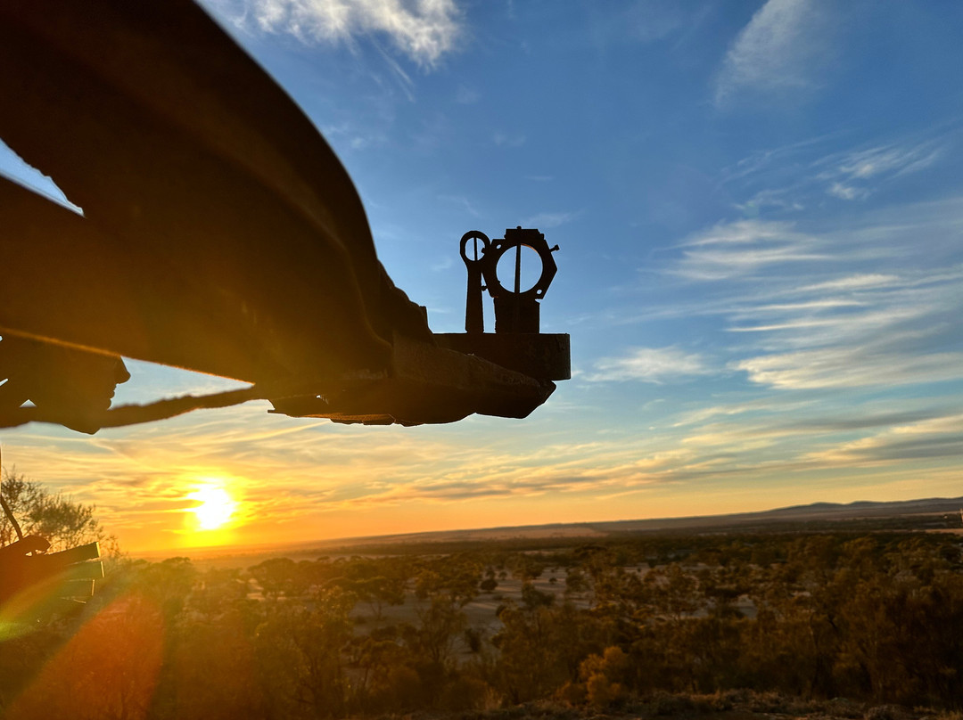 Edward John Eyre Sculptures-Kimba必去景点