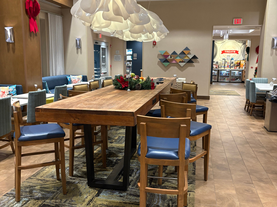 Hampton Inn & Suites Johns Creek主图