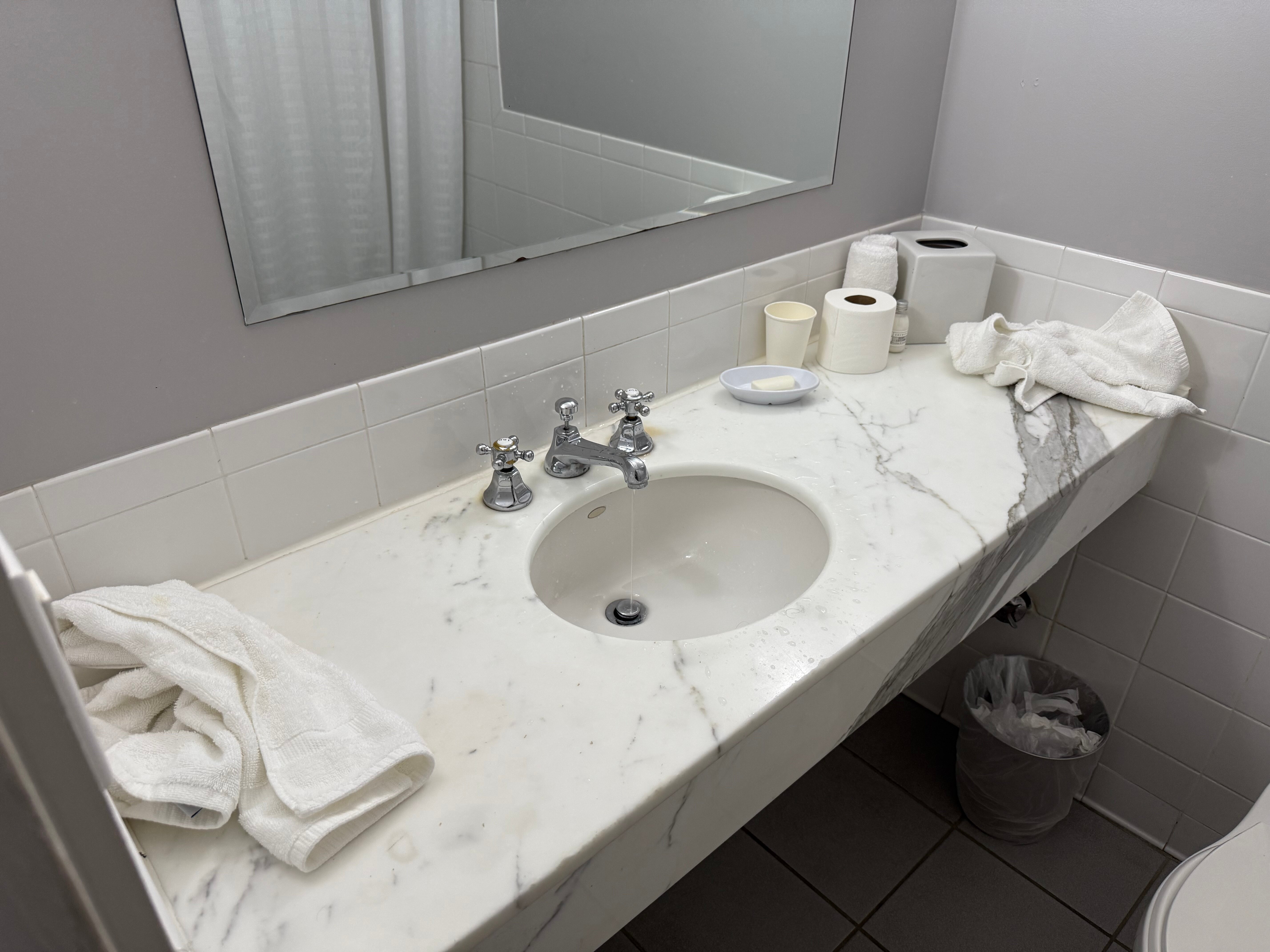 安德鲁酒店-浴室