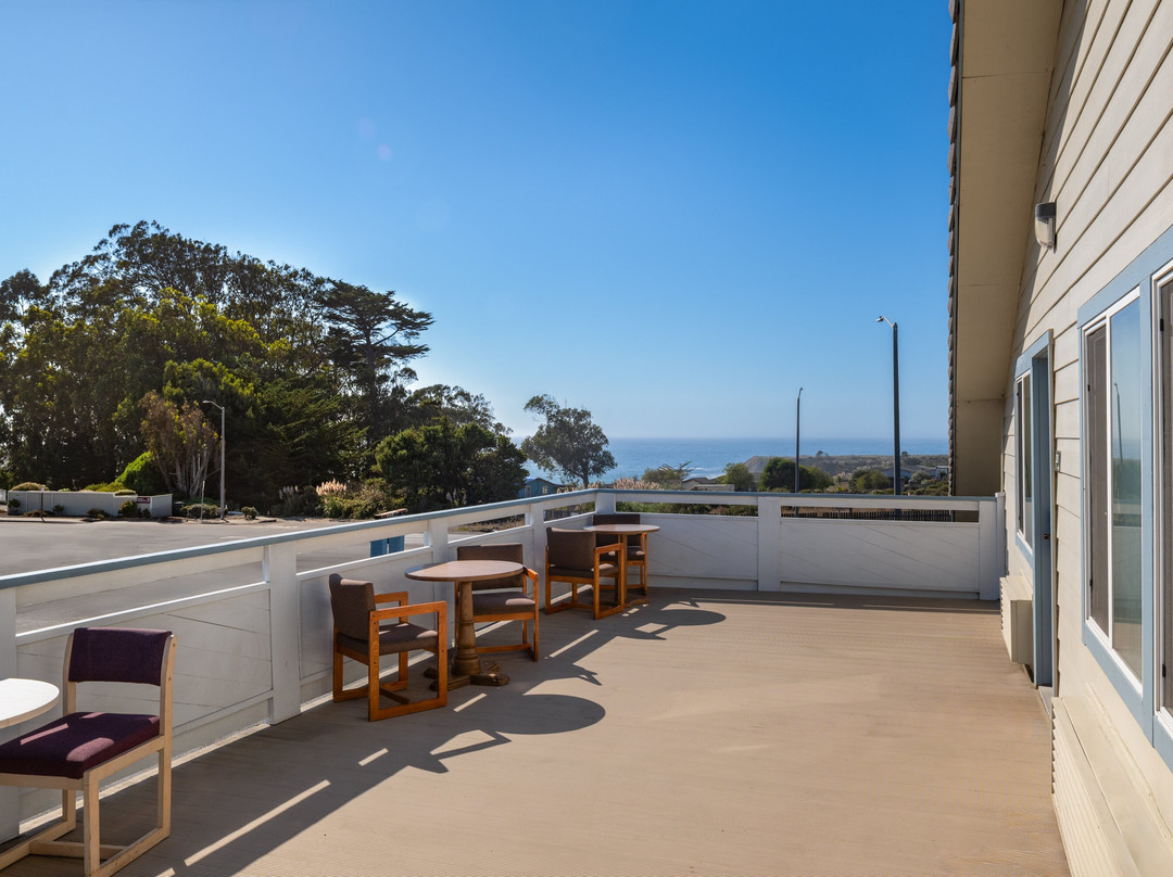 财神速8酒店主图