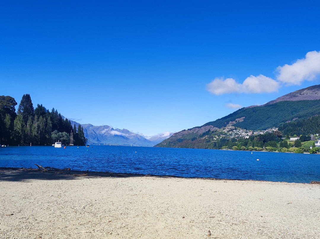 Kiwi Experience-奥克兰中心地区必去景点