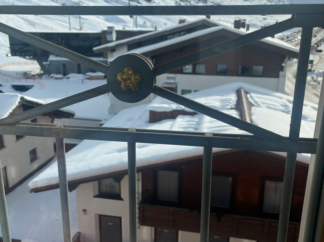 Hotel Arlberghaus主图