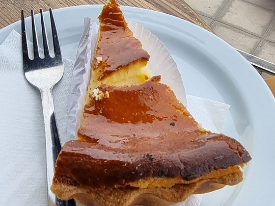 Damien Patisserie Francais