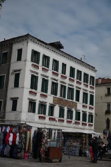 大都会酒店主图