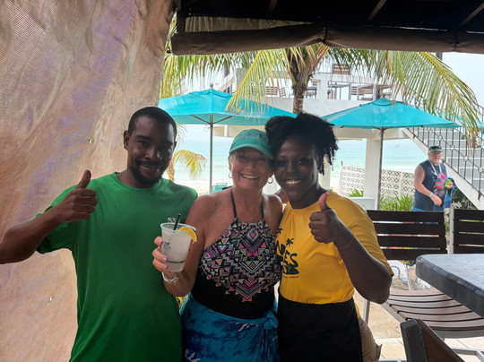 尼格瑞尔白沙酒店主图