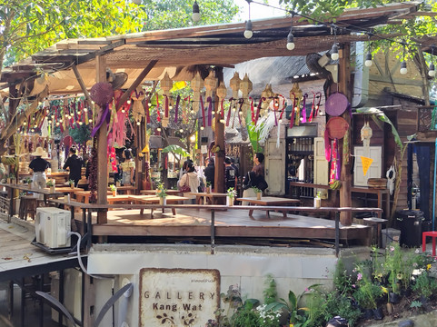 寺庙旁的家-清迈必去景点