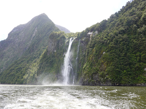 Amazing New Zealand Itineraries-奥克兰中心地区必去景点