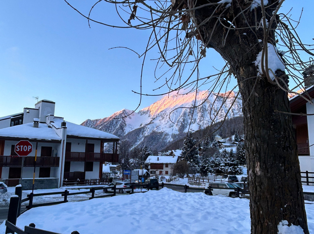 小王子酒店主图