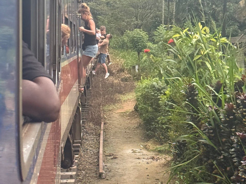 Ella Train Journey-哈顿必去景点