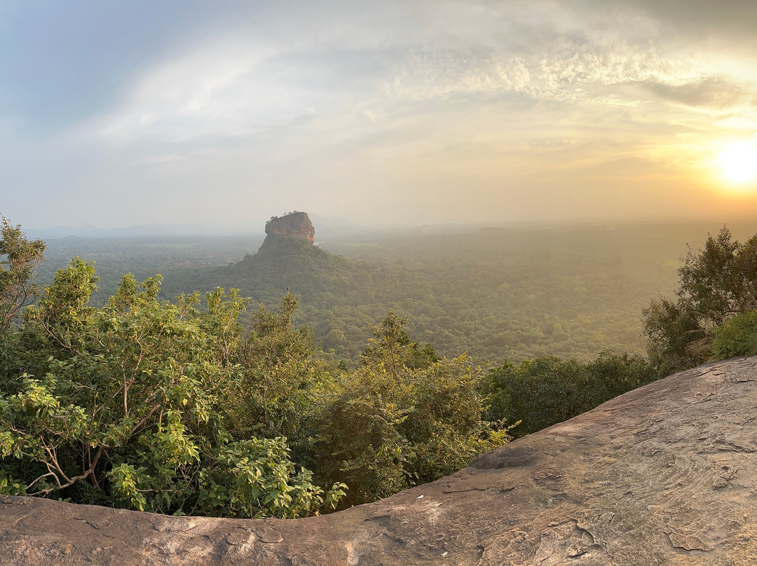 Yalu Tours Sri Lanka-康提必去景点