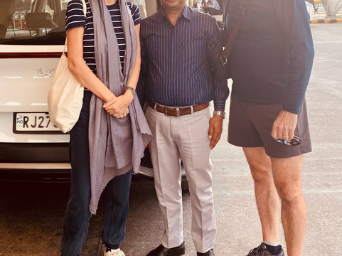 KRISHNA Tours & Taxi-乌代布尔必去景点