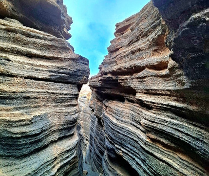 Las Grietas-提亚必去景点