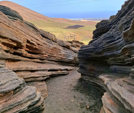 Las Grietas-提亚必去景点