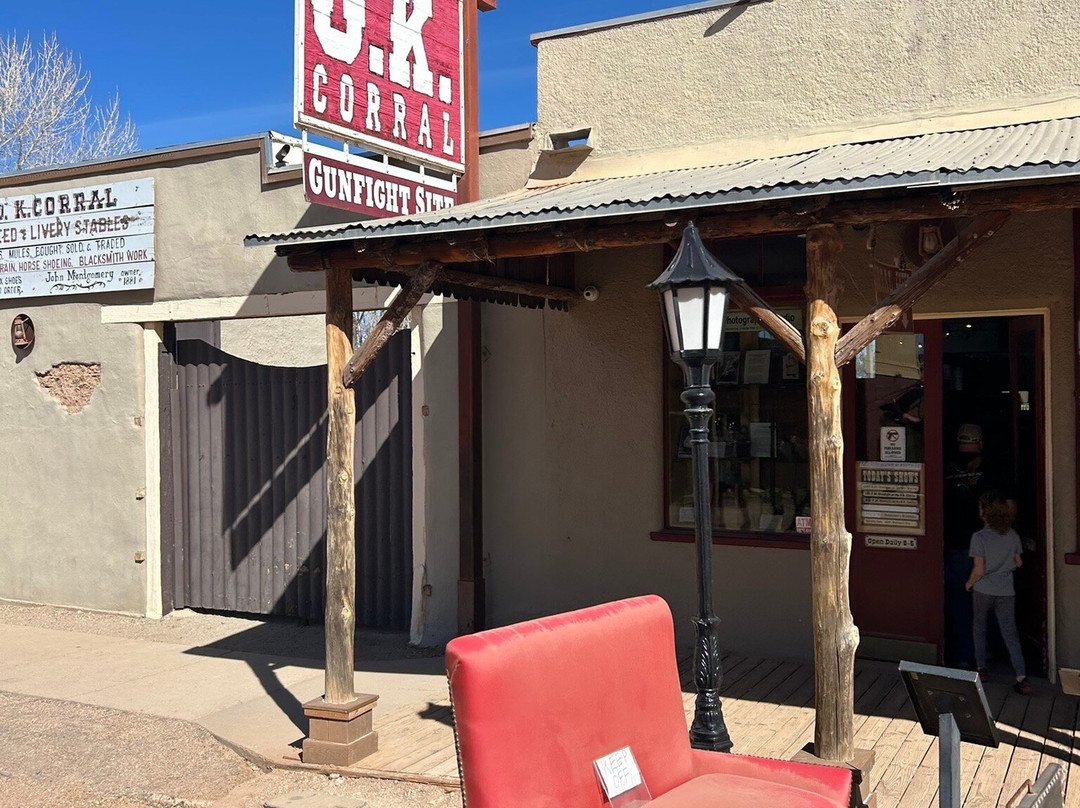 O.K. Corral-墓碑镇必去景点