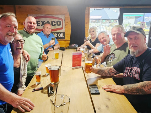 65 & Dine Gastropub & Sportsbar