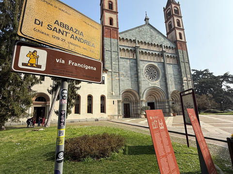 Basilica di Sant'Andrea-韦尔切利必去景点