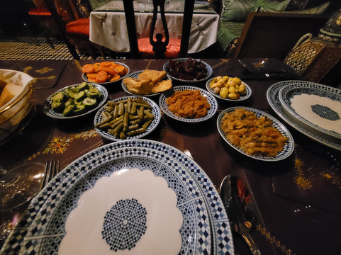 摩洛哥传统庭院玛雅套房及水疗酒店主图