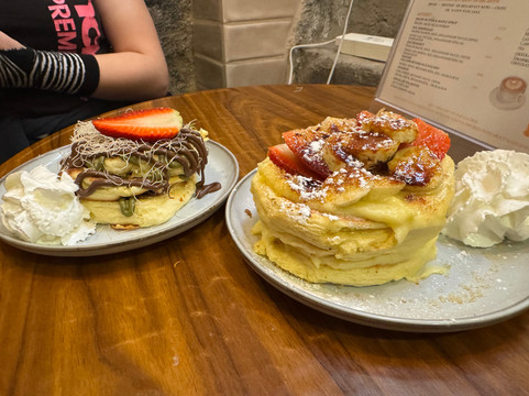 Swirl And Roll Japanese Pancakes Crepes