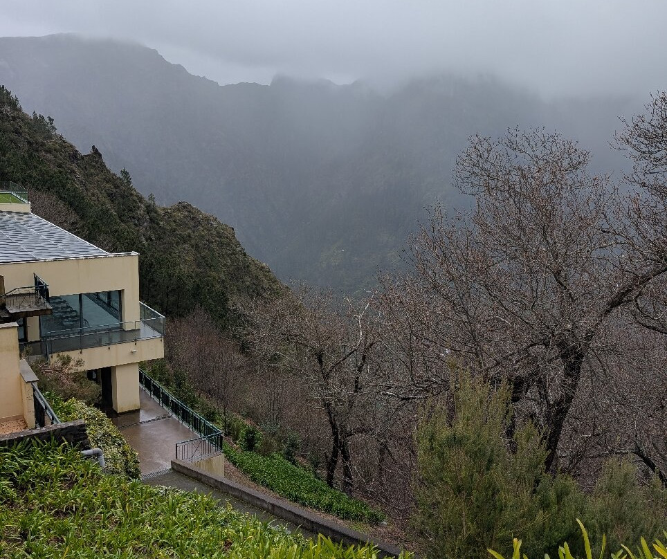 Miradouro Eira do Serrado-Camara De Lobos必去景点
