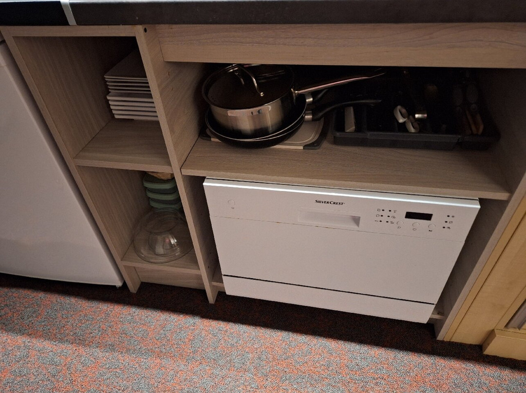 阿里斯木斯克龙酒店及公寓式酒店主图