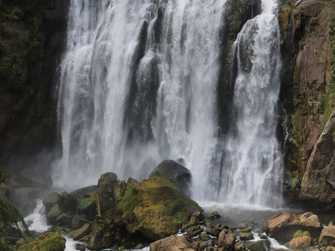 Marakopa Falls-怀托摩洞穴必去景点