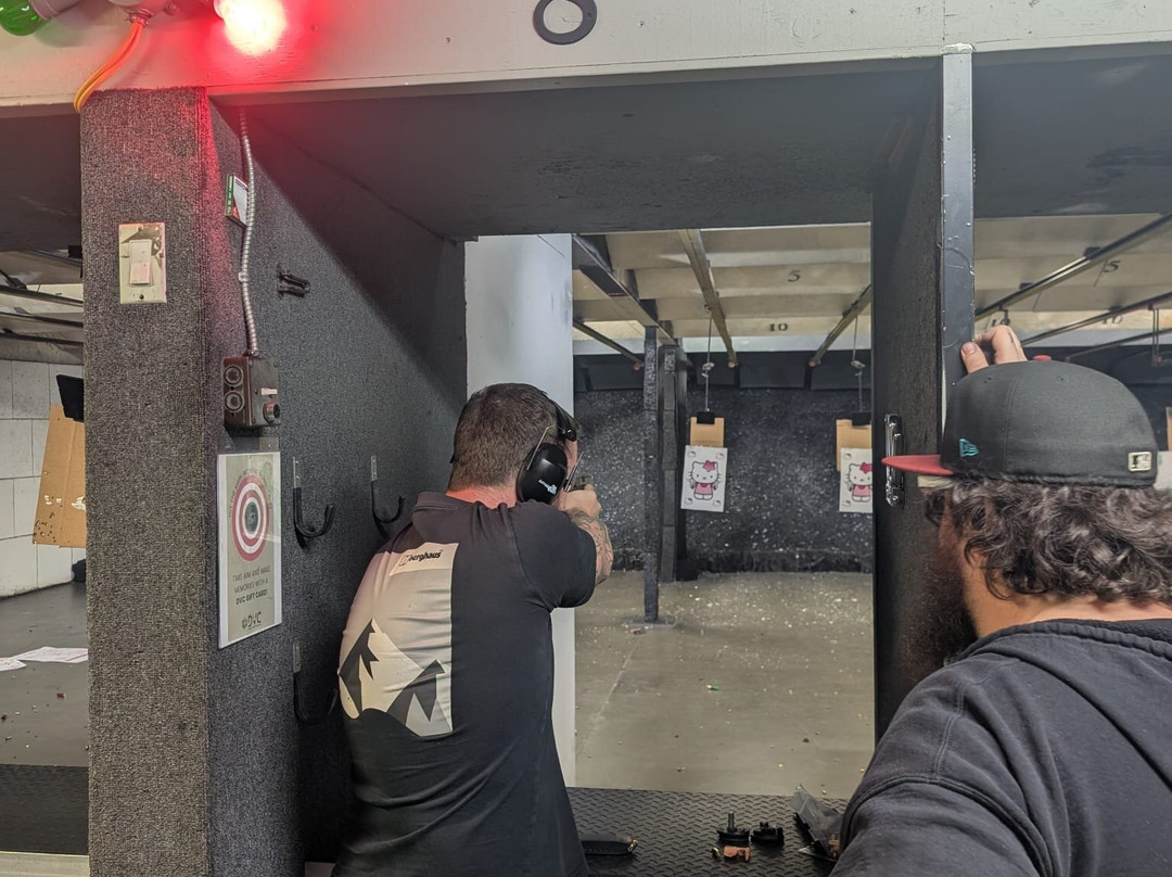 DVC Ventures: Vancouver Gun Range-高贵林港必去景点