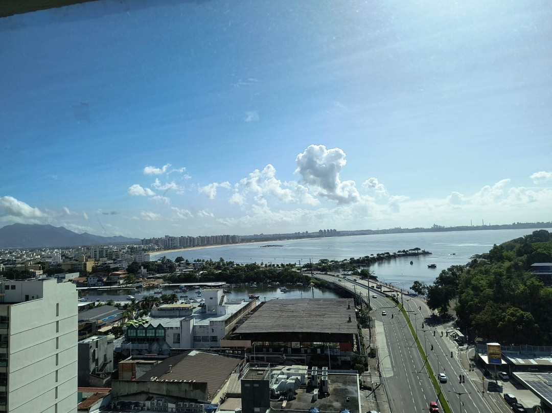 维多利亚舒适套房酒店主图