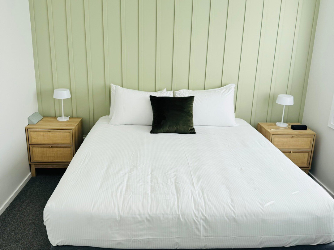 Pioneer Motels主图