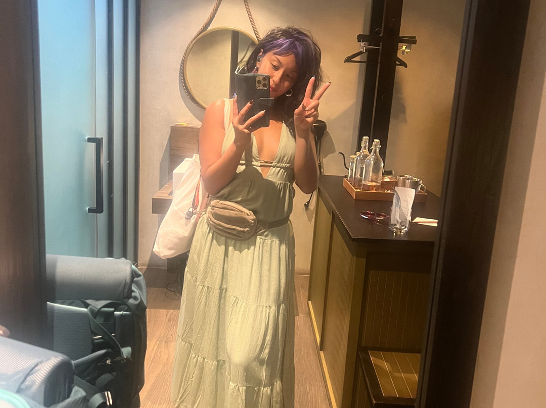 有趣的狮子酒店-爱妮岛主图