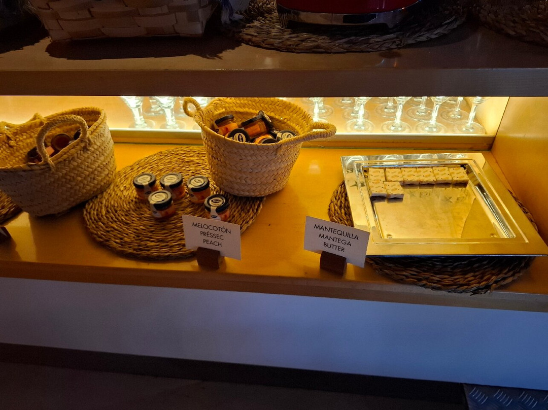 圣库加特酒店主图