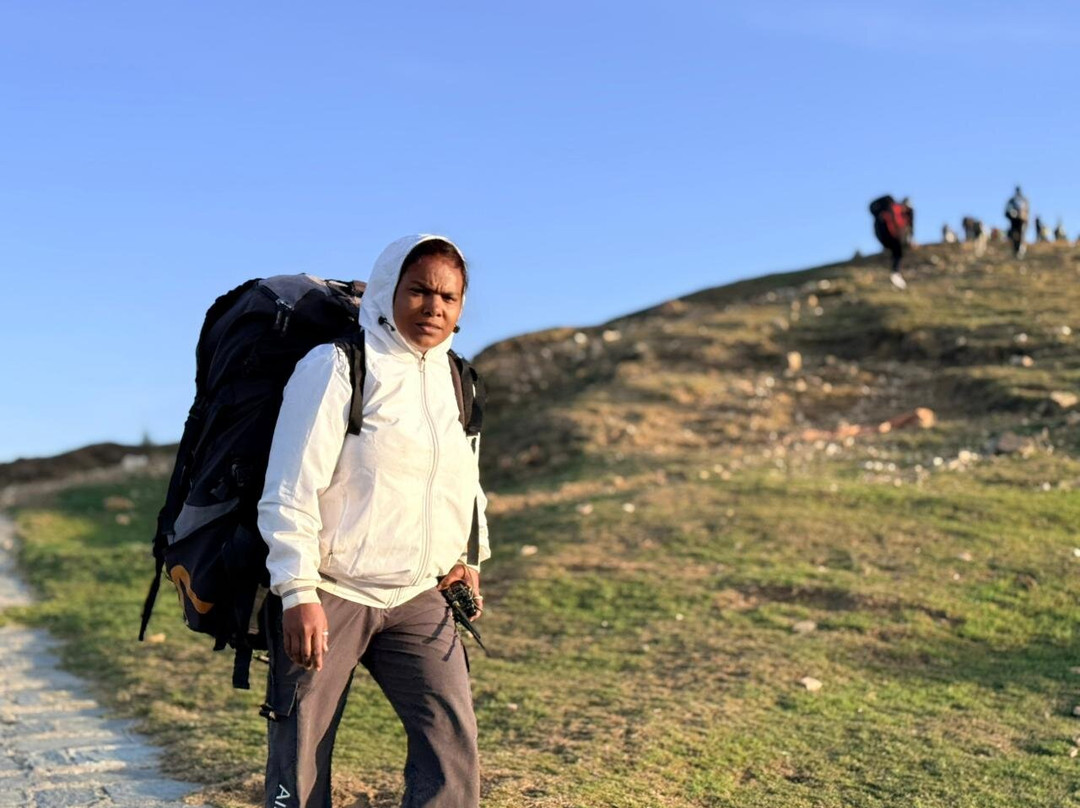 Skylark School of Paragliding-Bir必去景点