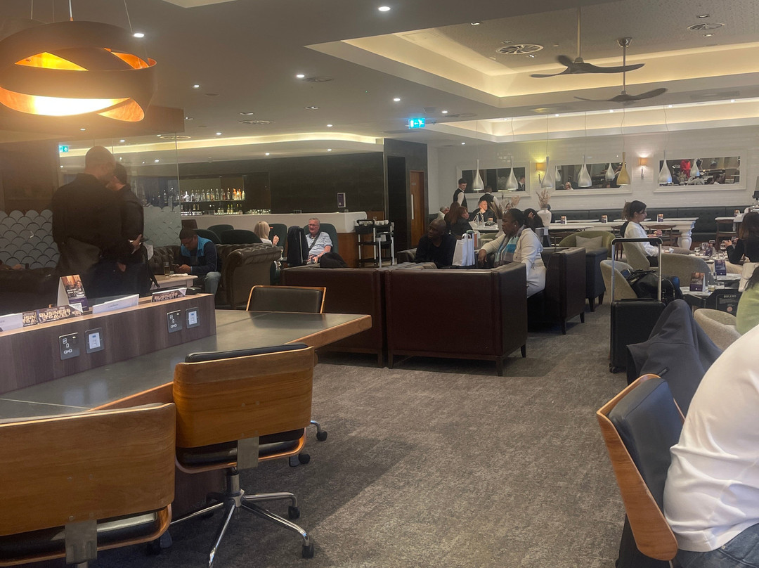 No1 Lounge - Heathrow Terminal 3-豪恩斯洛必去景点