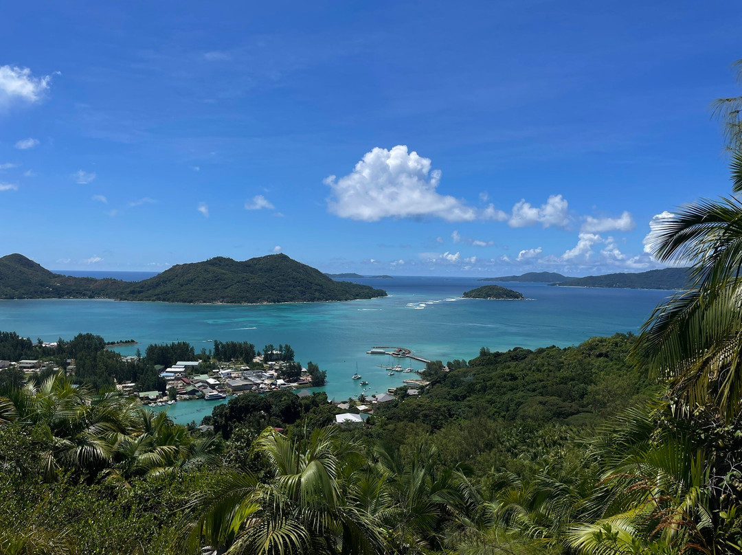 Fond Ferdinand-马埃大安塞区必去景点