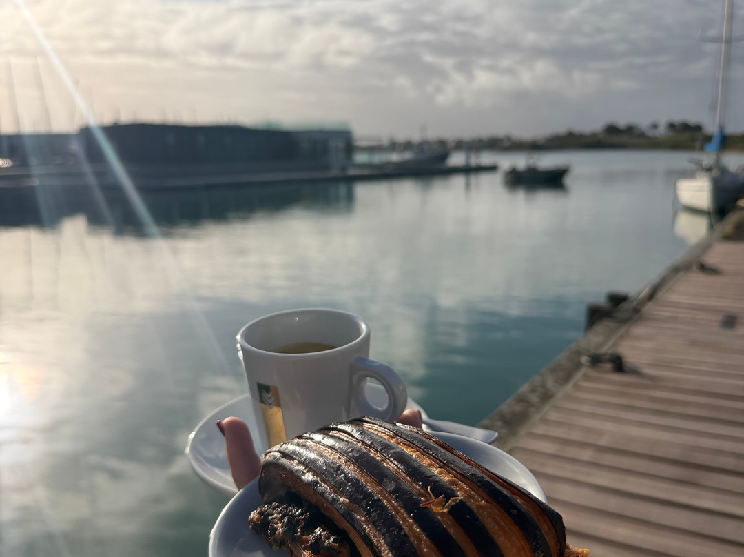 Bar Du Port-Barneville-Carteret必去景点