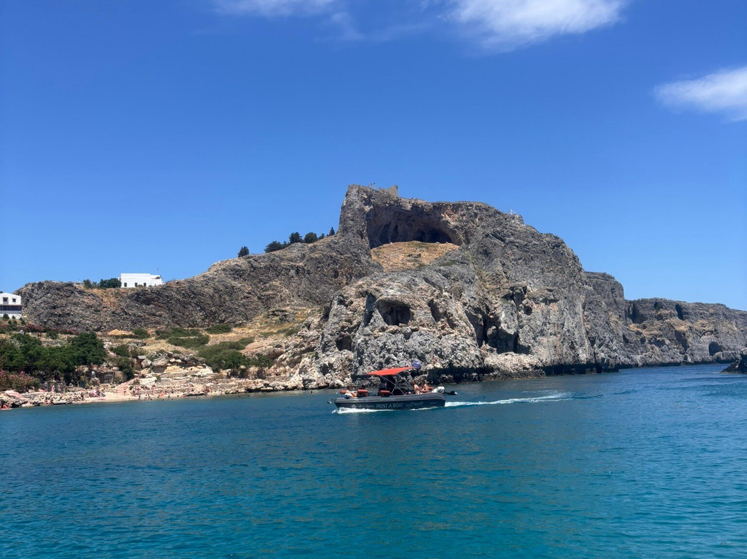 Glass Bottom Boat Trip-Pefkos必去景点