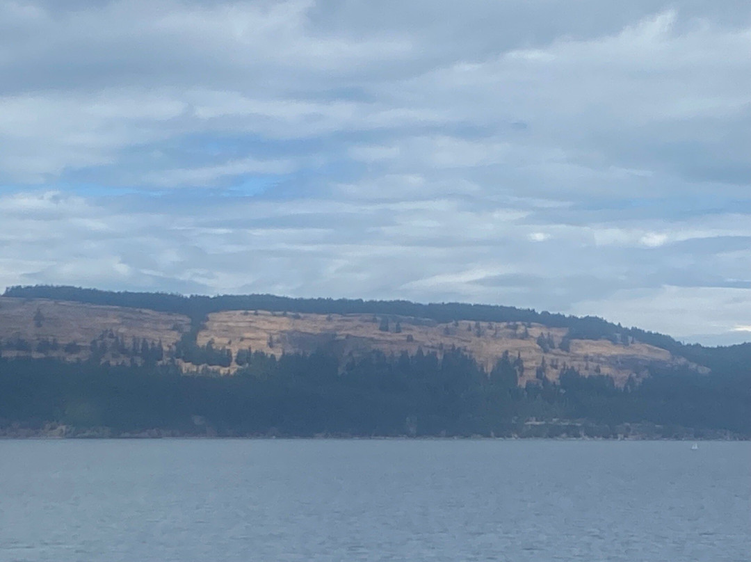 Mount Warburton Pike-Saturna Island必去景点