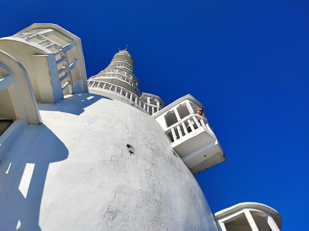 Ambuluwawa Tower-Gampola必去景点