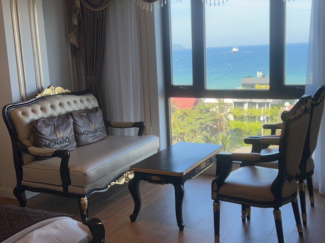 岘港莫纳科酒店主图