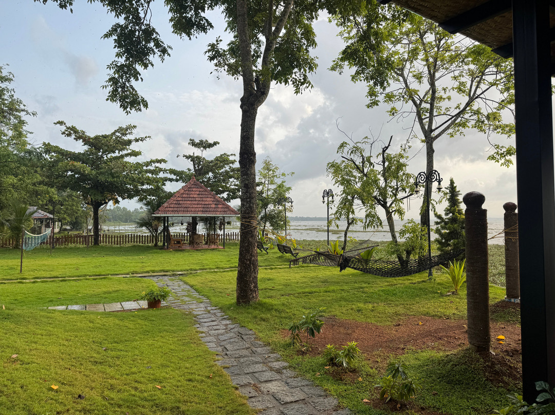 Shantitheeram Ayurveda主图
