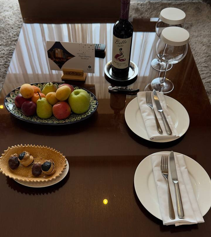 塔什干凯悦酒店主图