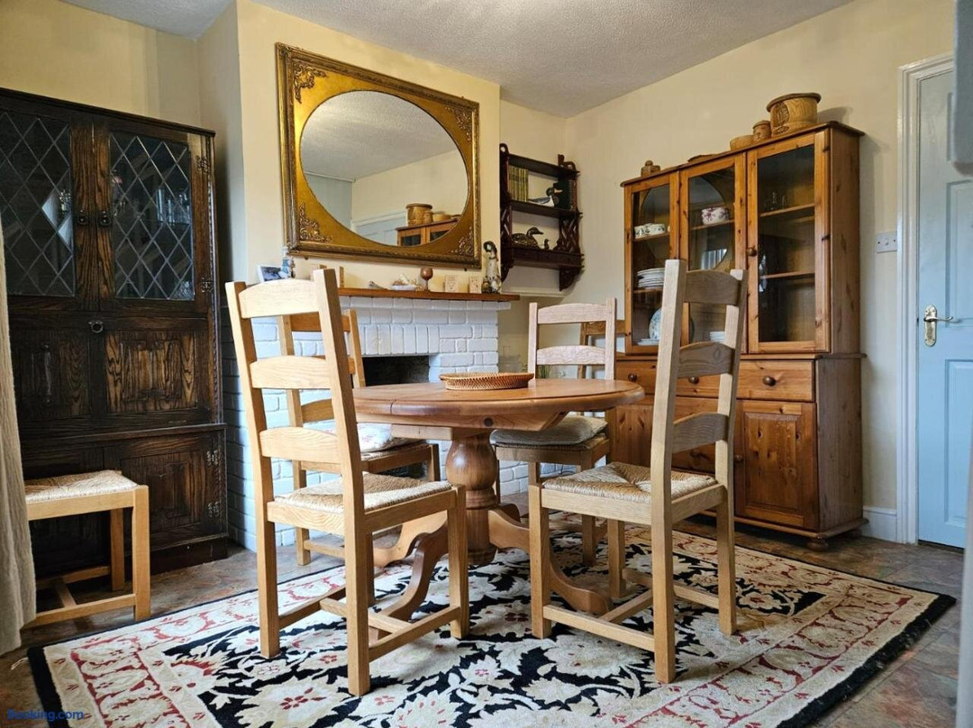 B&B Rooms in terraced house in Sudbury centre