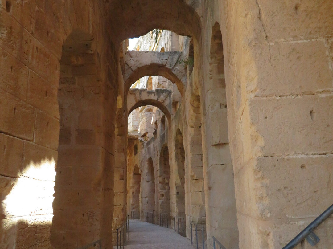 Amphithéâtre D'el Jem-艾尔杰姆必去景点