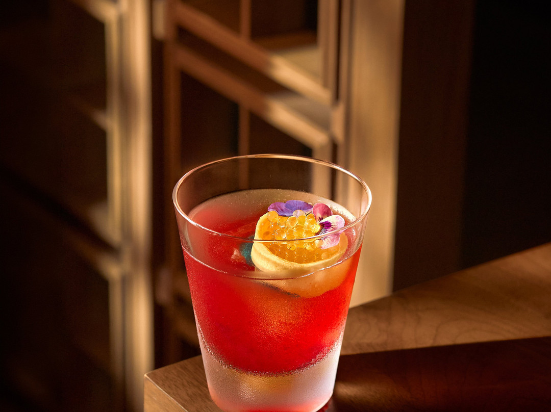 Roku & Star Bar
